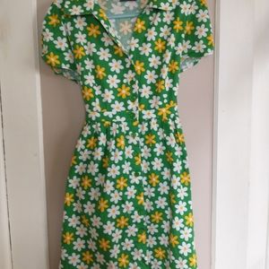 Green, yellow, and white daisy Modcloth dress